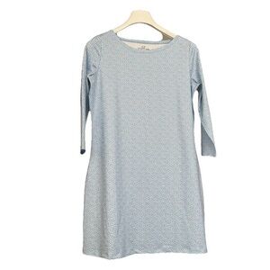 Vineyard Vines Blue/White Sheath Dress 3/4 Sleeve Crew Neck size XL gently used.